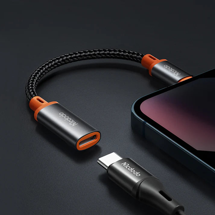 Mcdodo Castle CA-1440 USB-C to Lightning Adapter, 11 cm