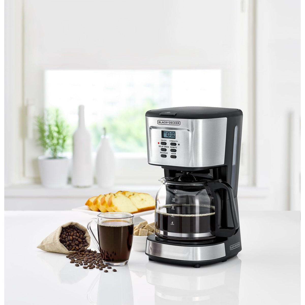 Black+Decker DCM85-B5 صورة رسمية إضافية 2