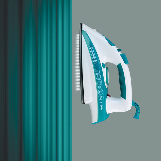 BLACK+DECKER X2000-B5 مكواة بخارية