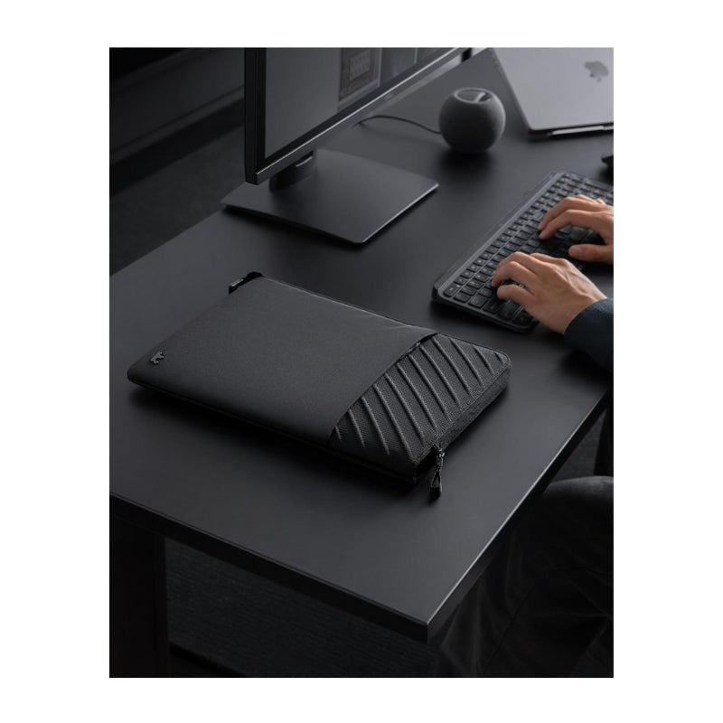 tomtoc Voyage-A10 13-inch Laptop Sleeve | Black