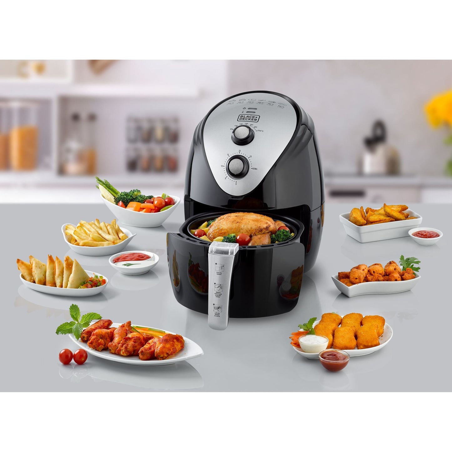Black+Decker AF150-B5 lifestyle view